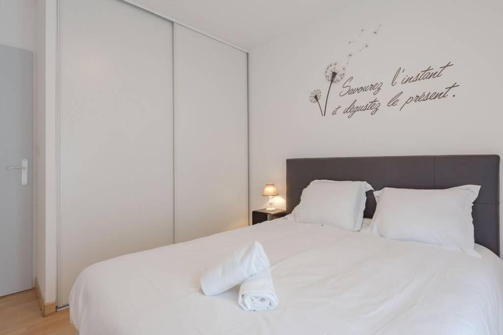 Garden Apartment Next To Disneyland Bussy-Saint-Georges Ngoại thất bức ảnh