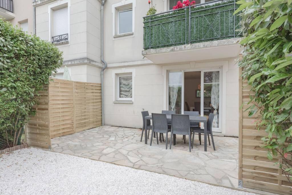 Garden Apartment Next To Disneyland Bussy-Saint-Georges Ngoại thất bức ảnh