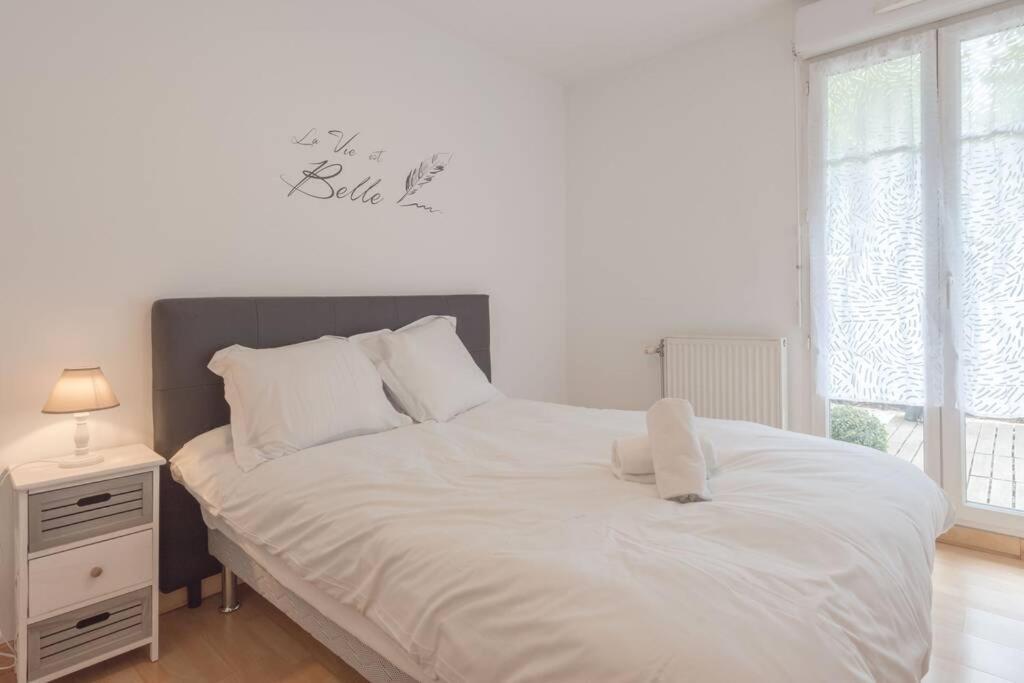 Garden Apartment Next To Disneyland Bussy-Saint-Georges Ngoại thất bức ảnh