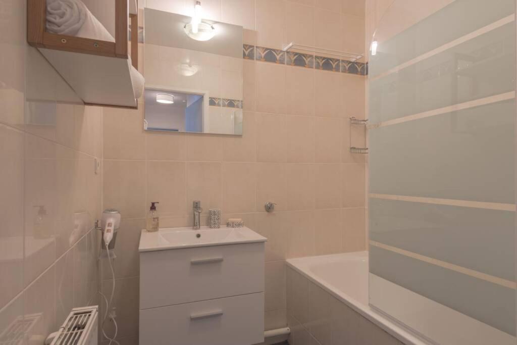 Garden Apartment Next To Disneyland Bussy-Saint-Georges Ngoại thất bức ảnh